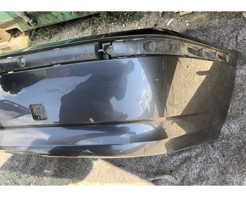 BMW E46 Sedan vonóhorgos hátsó lökhárító héj üresen