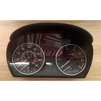 BMW E90 Benzines óracsoport (angol) 0375