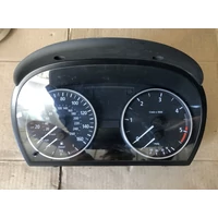 BMW E9x Dízel mérföldes óracsoport