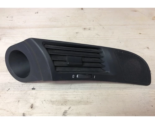 BMW E39 Beltéri jobb légbeömlő