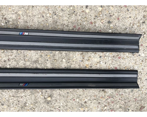 BMW E46 Compact M-tech küszöbbelépő pár